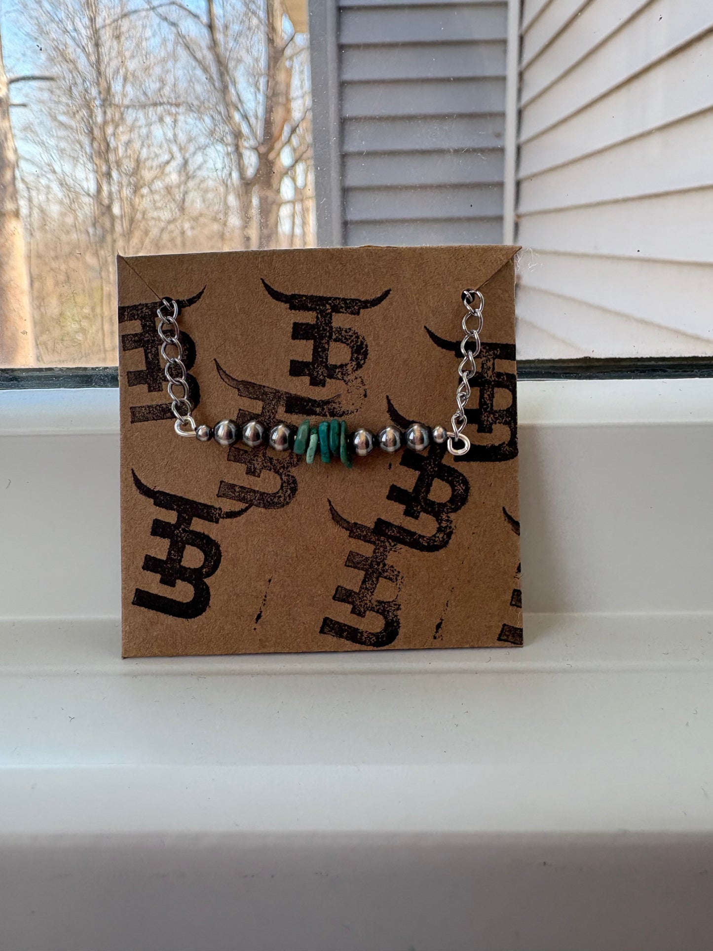 Cinch necklace