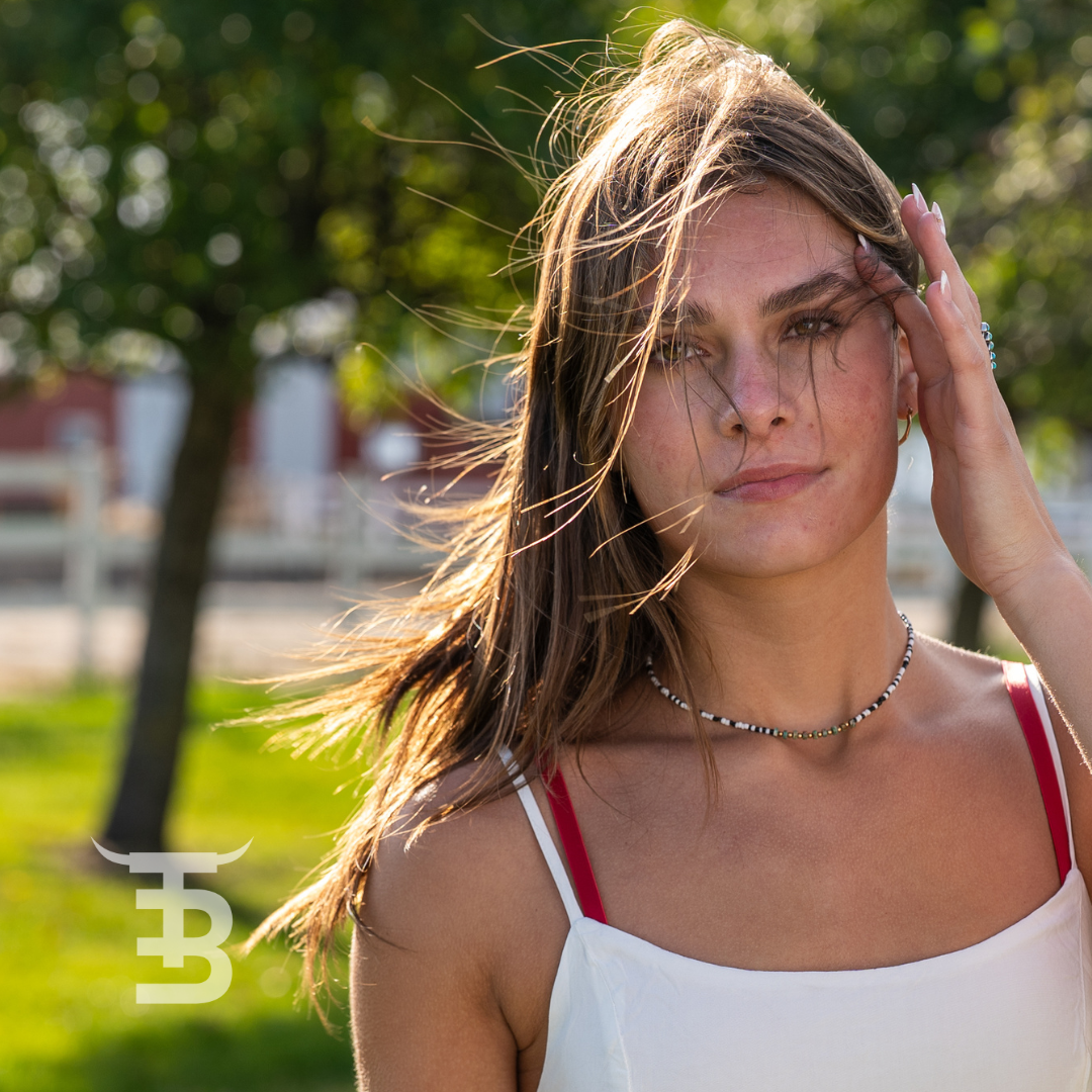 Golden hills choker